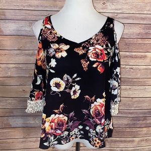 🎈Sale🎈Xhilaration Floral Cold Shoulder Top